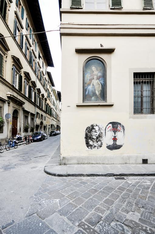 Uffizi Apartment Florence Bilik gambar